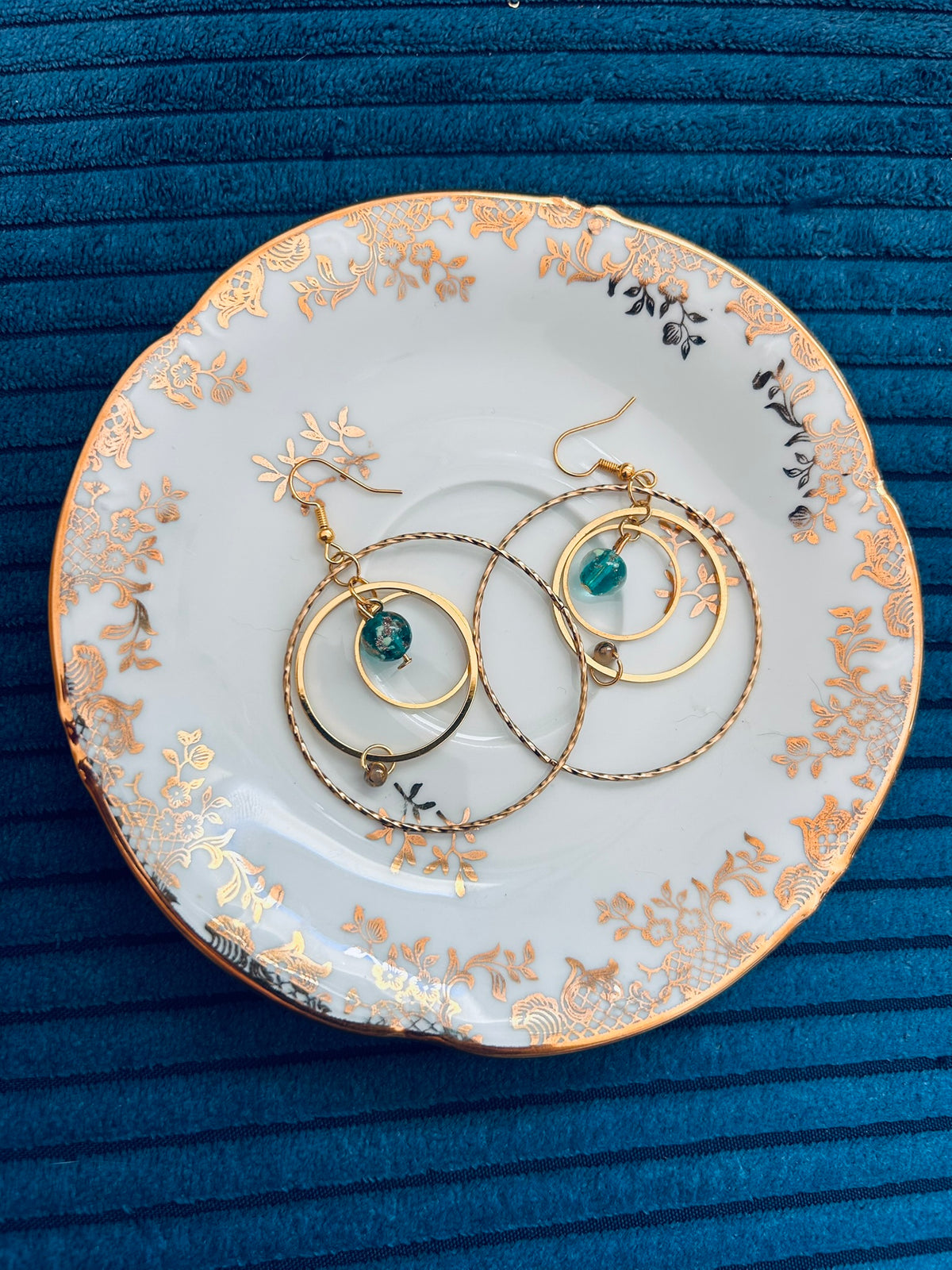 Boucles dans l’orbite - Perles en verre - acier inoxydable - Création unique - Mieleonor