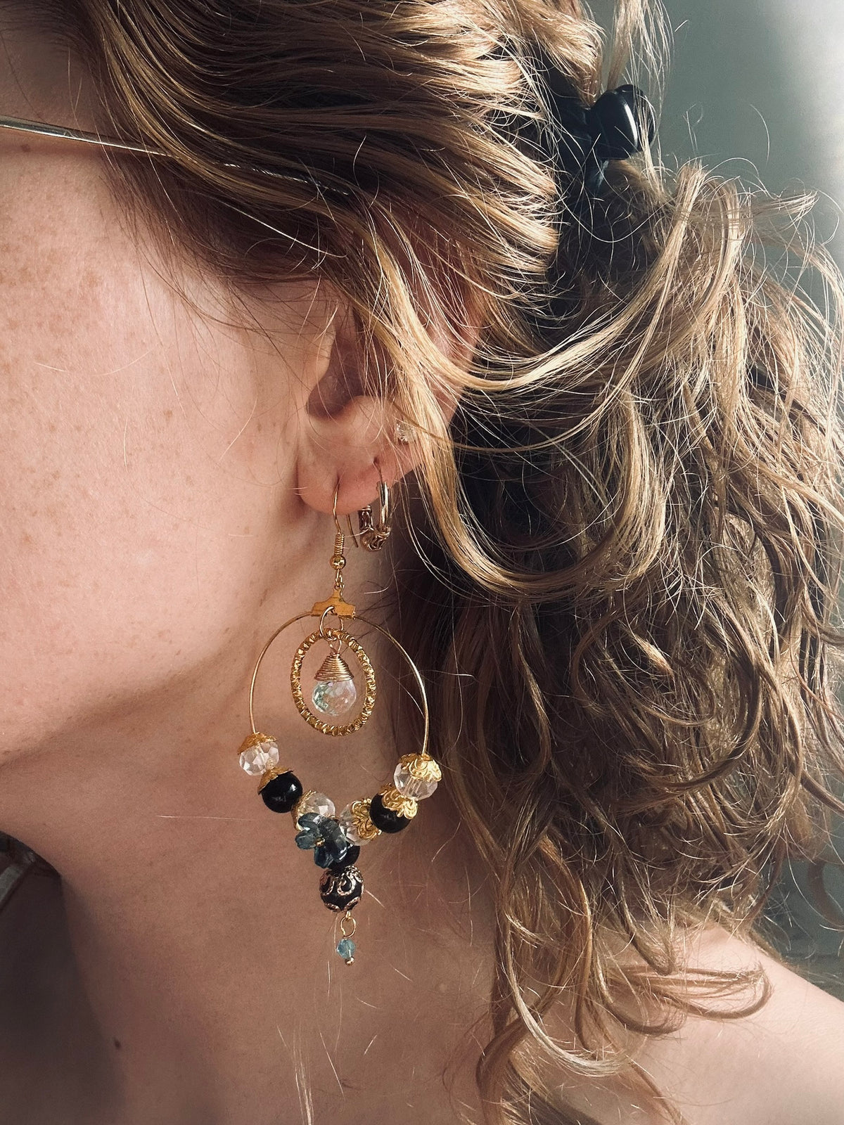 Boucles velours céleste - Perles en verre - acier inoxydable - Création unique - Mieleonor