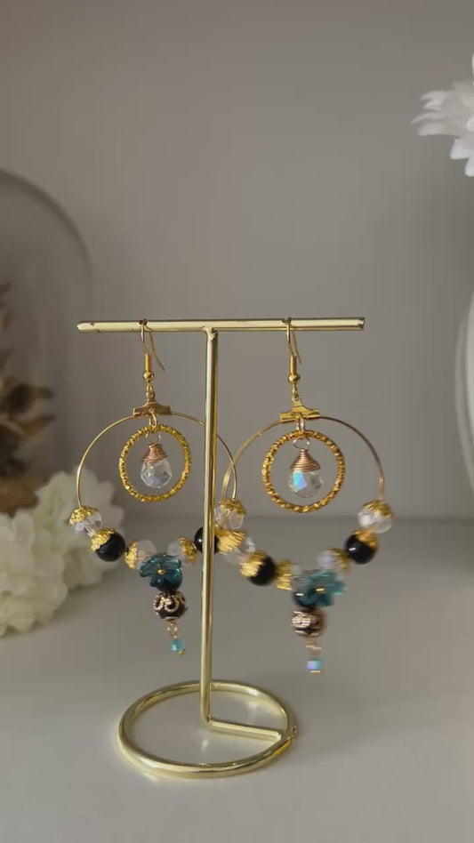 Boucles velours céleste - Perles en verre - acier inoxydable - Création unique